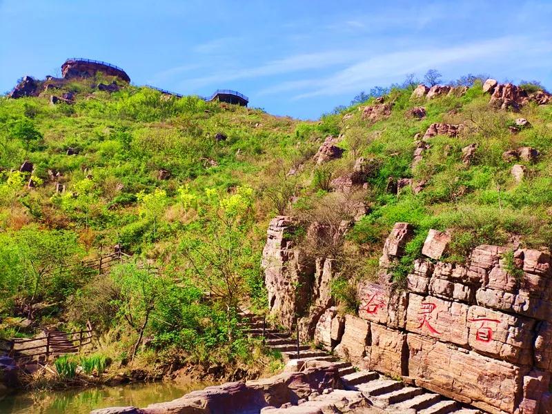 万安山七彩大峡谷 是你不错的选择 初夏好时光 初夏,当然是旅游的好